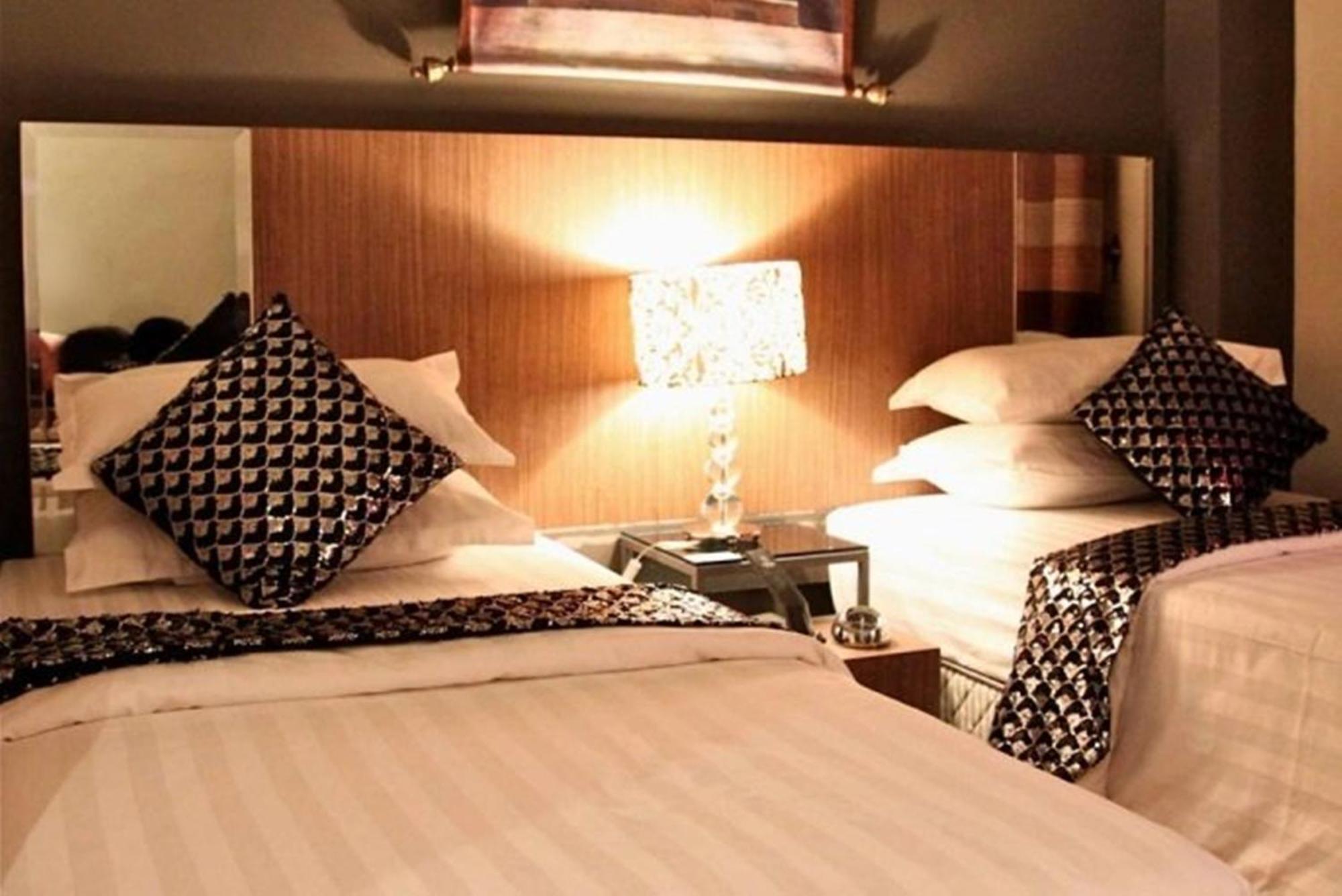 Arenaa Deluxe Hotel Malacca Zimmer foto
